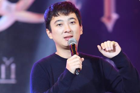 娱乐圈吃瓜博主工作,揭秘吃瓜博主的工作日常